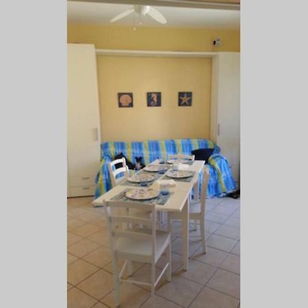 Centrally Located Apt By Harbour With Elevator San Remo Exterior foto