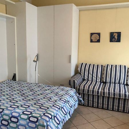 Centrally Located Apt By Harbour With Elevator San Remo Exterior foto