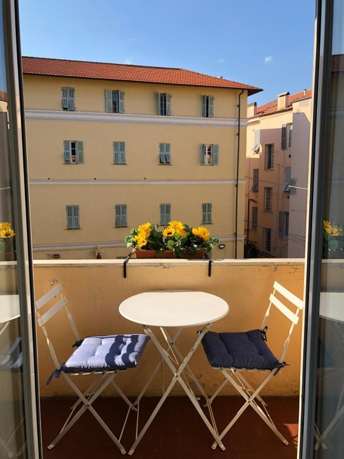 Centrally Located Apt By Harbour With Elevator San Remo Exterior foto
