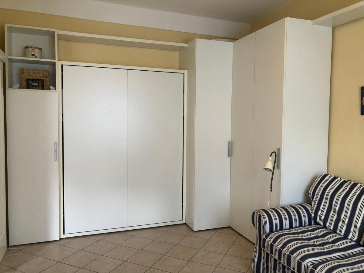Centrally Located Apt By Harbour With Elevator San Remo Exterior foto